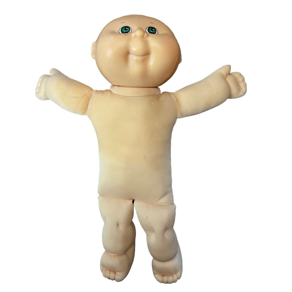 Hasbro Cabbage Patch Kids Doll First Edition